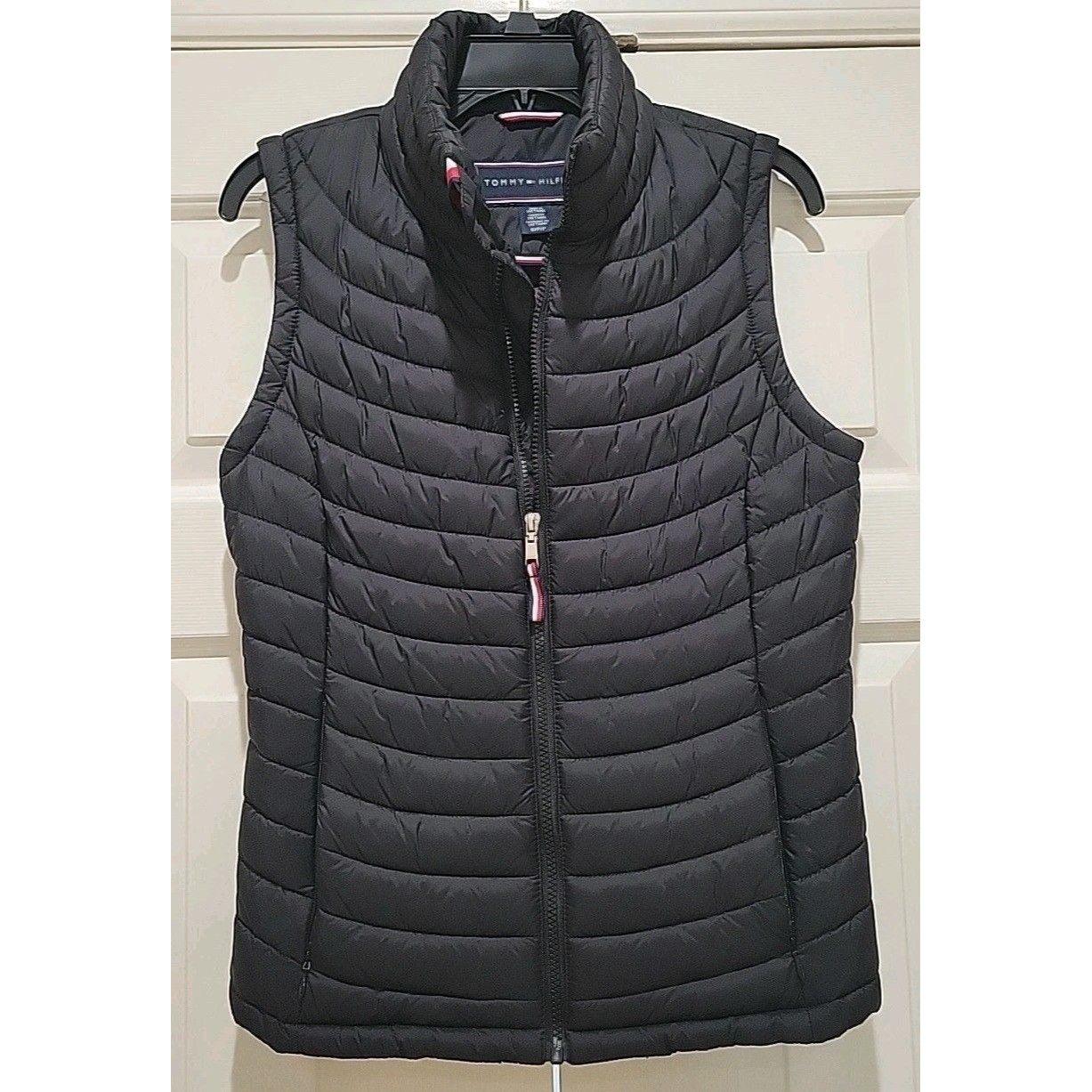 Tommy Hilfiger Men’s Puffer Vest Black Lightweight Full Zip Euc Small